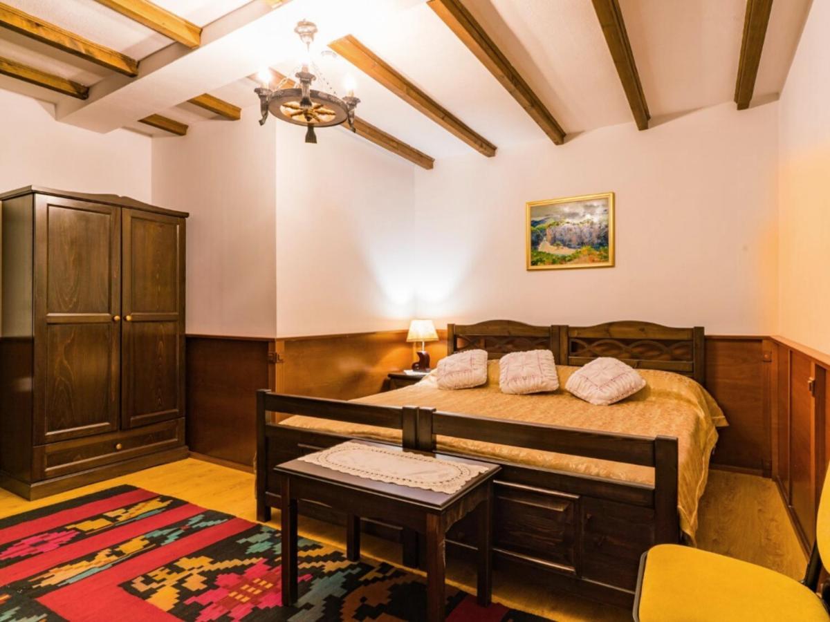 Hotel Castle Park Berat Exterior foto