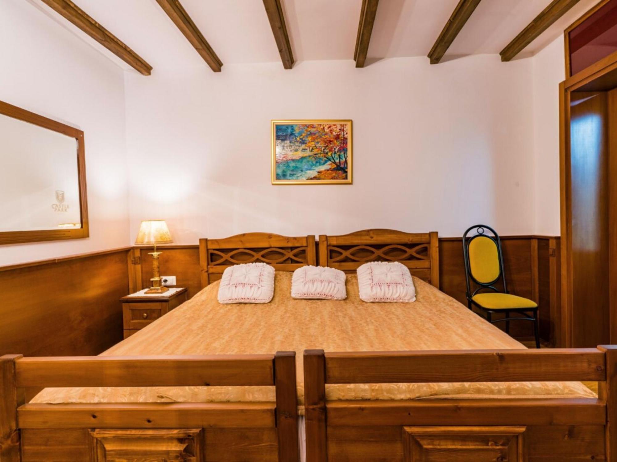 Hotel Castle Park Berat Habitación foto