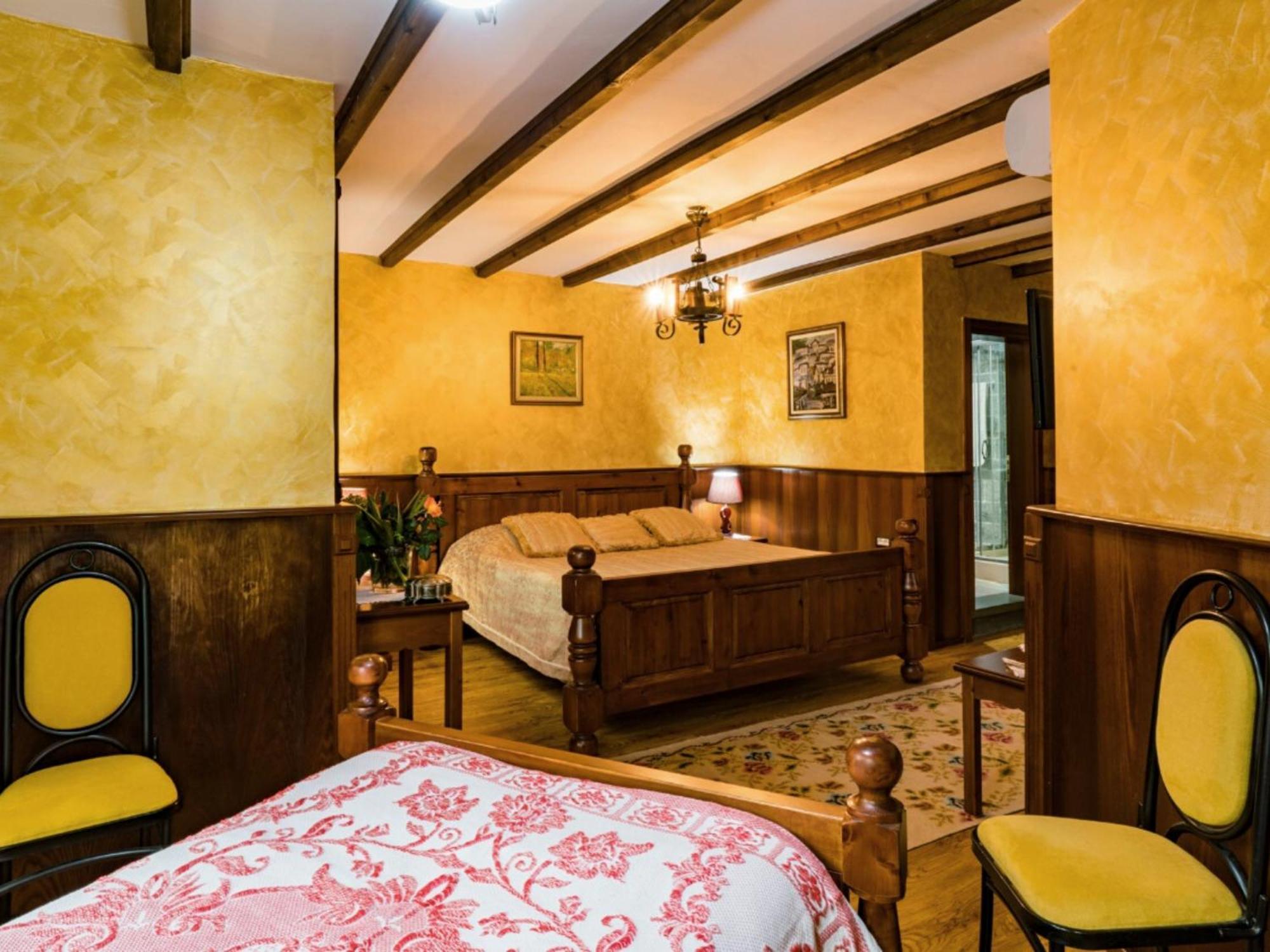 Hotel Castle Park Berat Habitación foto